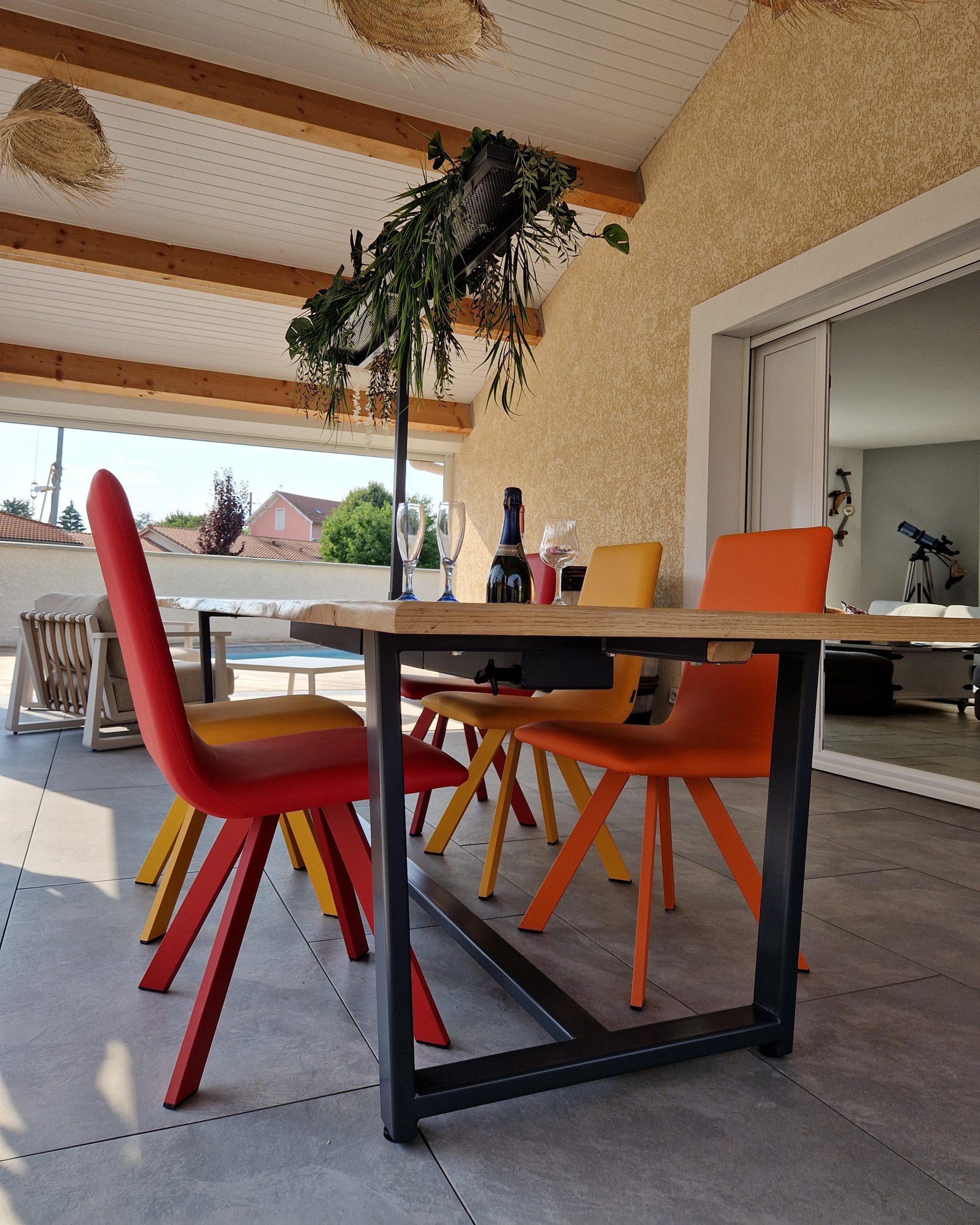 table à manger exterieur bois metal 10personnes live edge