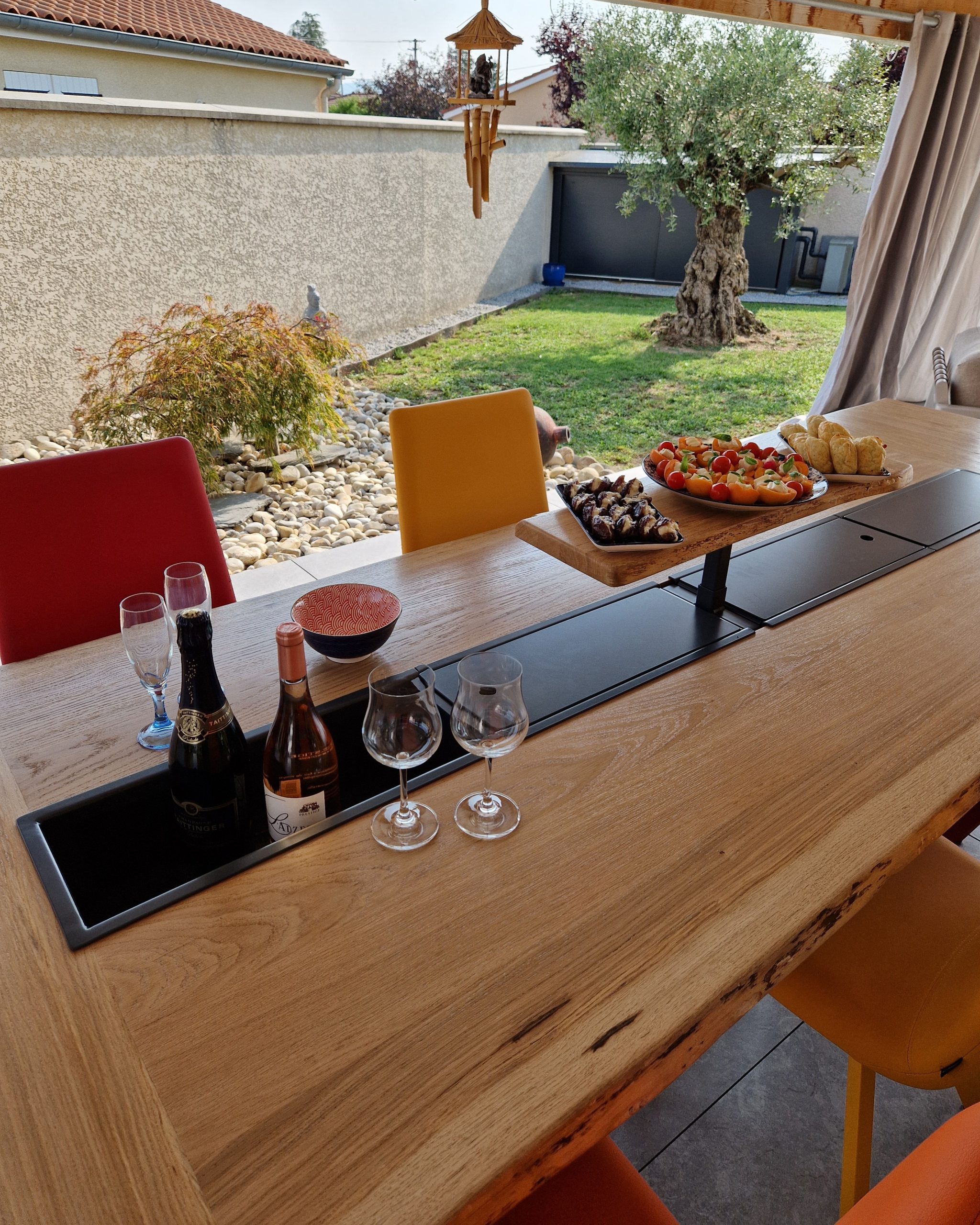 table à manger exterieur plateau bois planche apéro bac glaçon